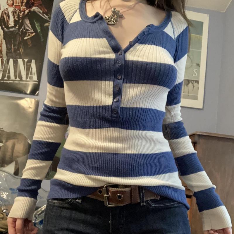 Женская осенне-зимняя новая полосатая трикотажная одежда с V-образным вырезом и длинными рукавами, сексуальная облегающая