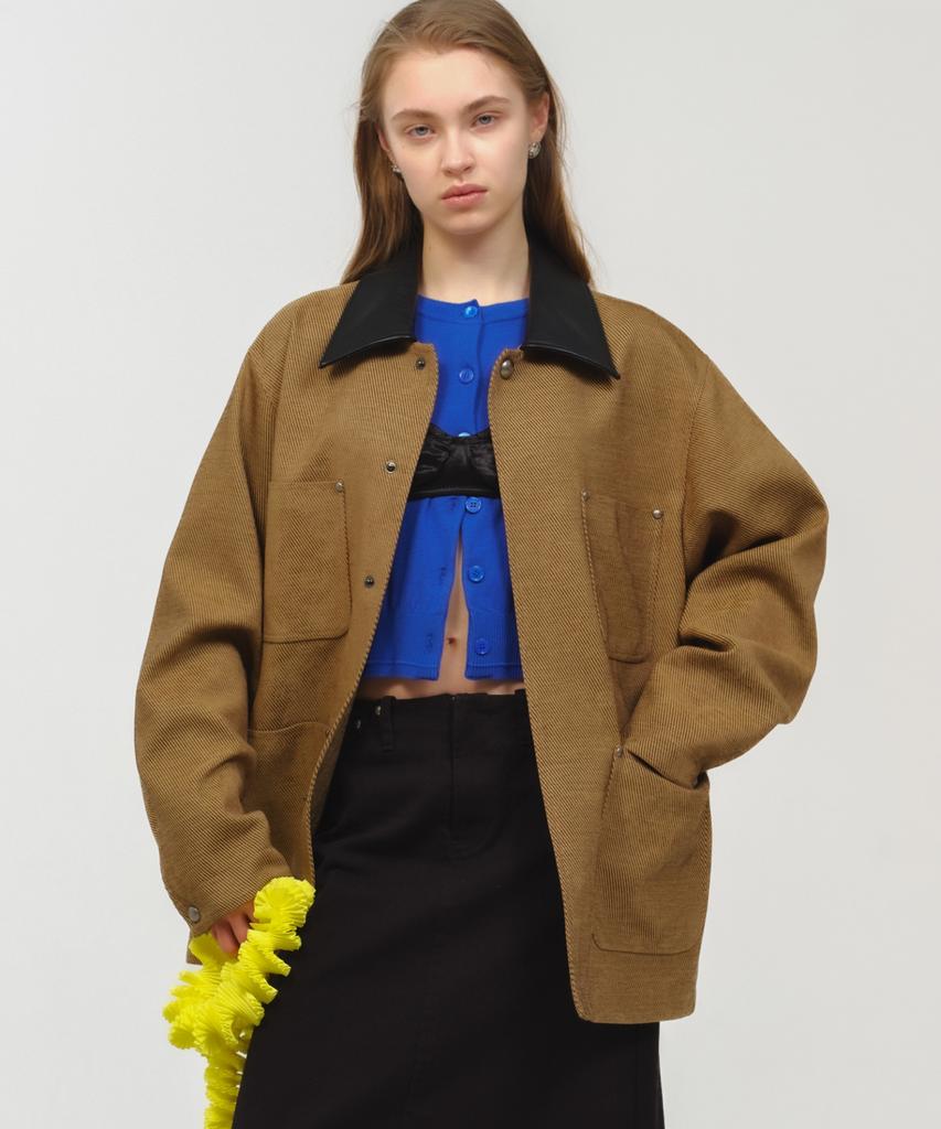 MUNSEONAKAIBEU Unisex, Studed Work Jacket / Dark Beige