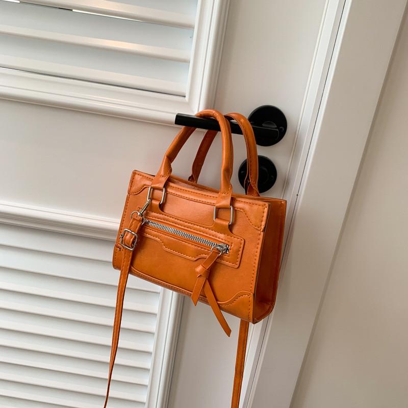 Trendy Stylish Women's Handbag Fashionable Pu Small Square Bag In Multiple Colors