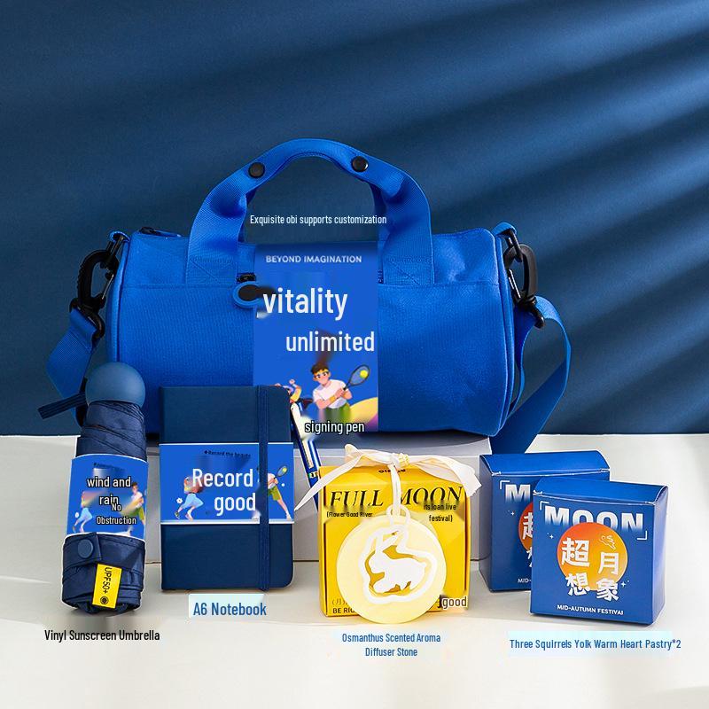 Спортивная сумка с индивидуальным логотипом: Практичный бизнес-подарок для тимбилдинга и праздничного поощрения сотрудников или клиентов.