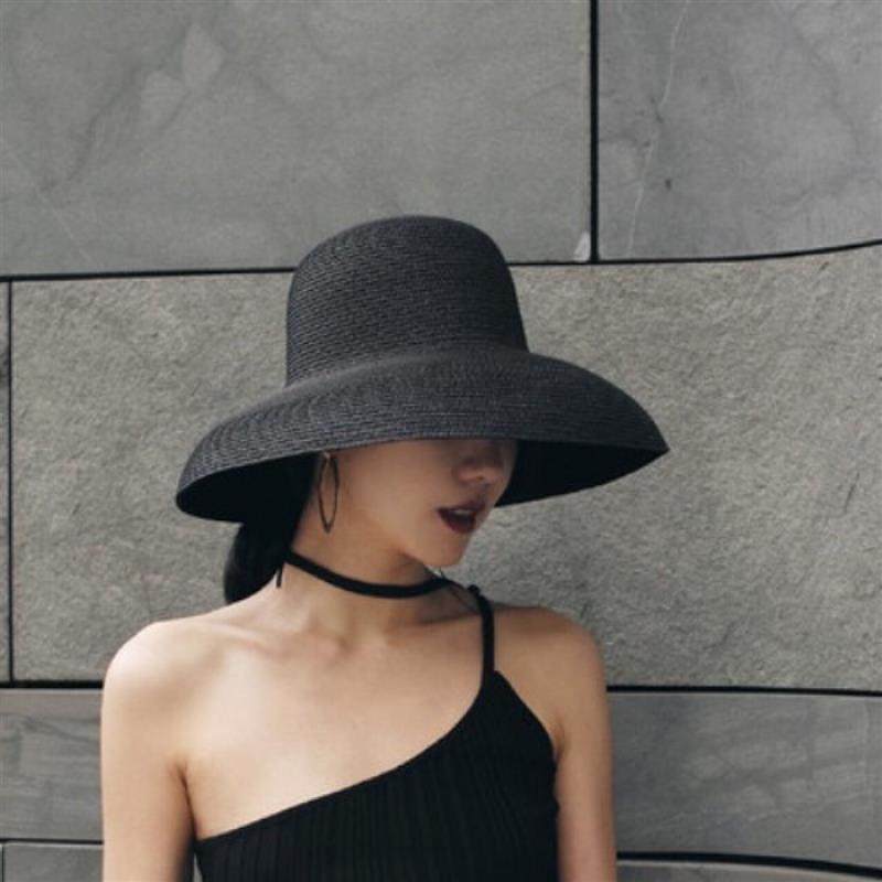 Straw Hat Women'S Summer Brim French Sunscreen Hepburn Wind Visor Beach Foldable Versatile Hat Women'S Bucket Hat