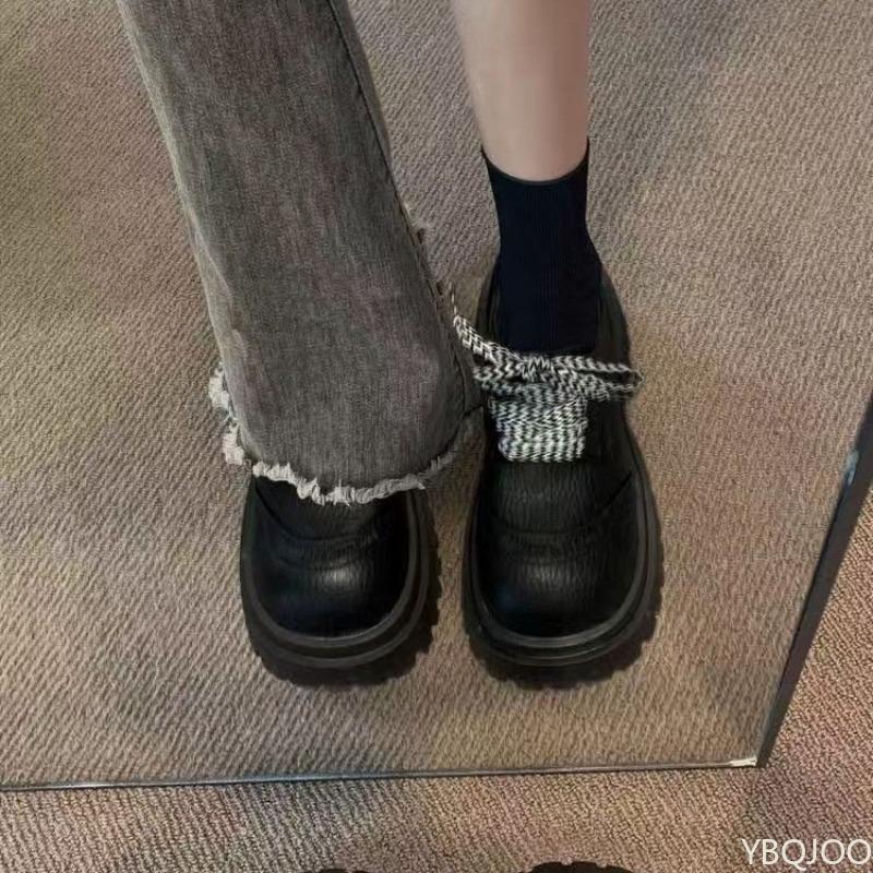 Модные новые туфли на толстой подошве, увеличивающие рост, универсальные, из маленькой кожи, с круглым носком, для женских весенне-осенних стилей, отличающиеся простым