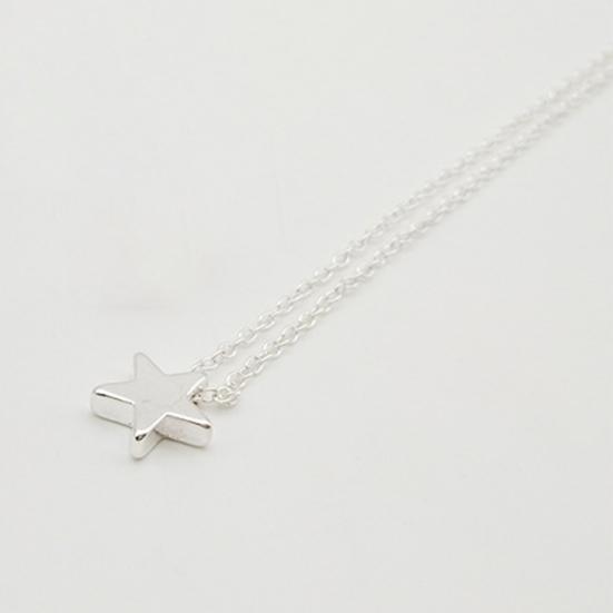 Ожерелье, простая антикоррозийная женская цепочка на ключицу в форме пятиконечной звезды