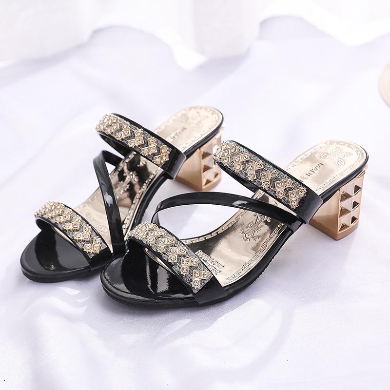 Модные сандалии на толстом каблуке с открытым носком для женщин, украшенные стразами, большие размеры, сексуальные, с круглым носком, на среднем каблуке, крутые шлепанцы для улицы