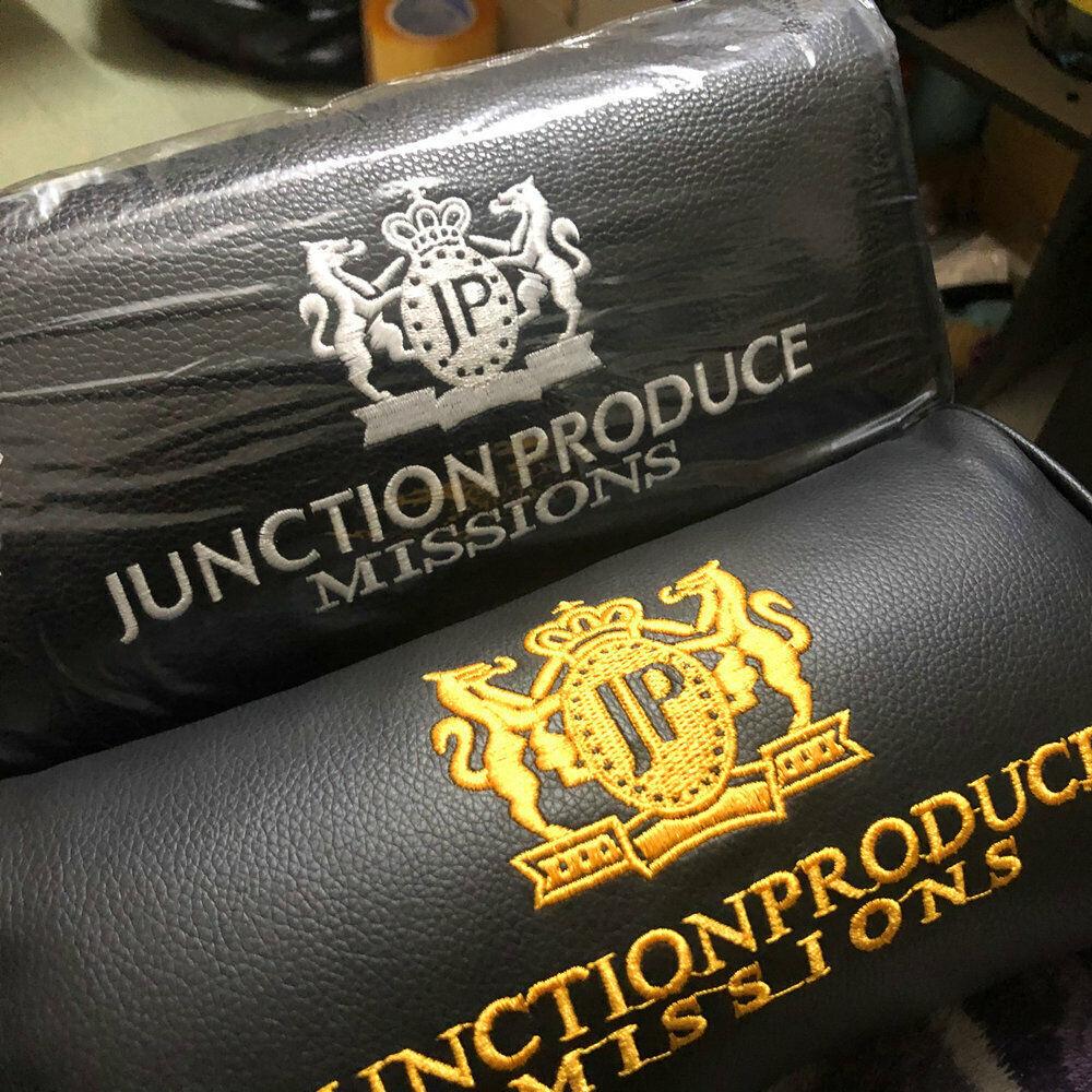 2Pcs Junction Produce JDM Car Seat Neck Pillows Headrests White JP Black Leather