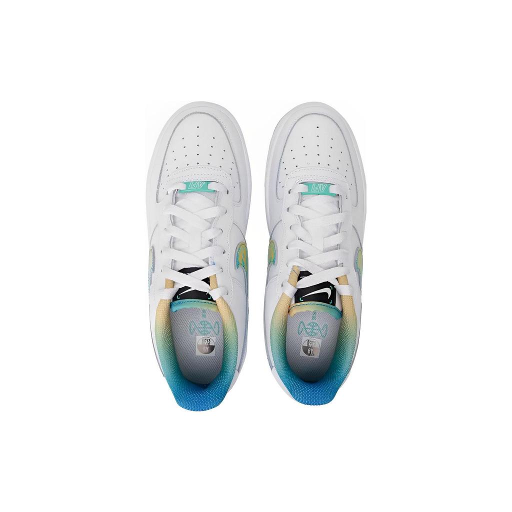 Nike Детские кроссовки Air Force 1 LV8 GS Unlock Your Space, белые, многоцветные Light-Menta FJ7691-191