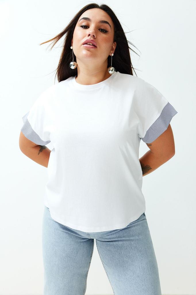 Women's Style Plus Size Oversized Knitted T-Shirt with White Stripe Fabric Detail