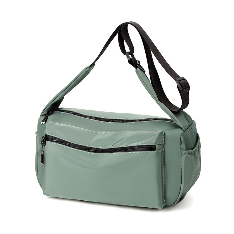 Women's Large Capacity Shoulder Bag Men's Sports Crossbody Bag Light Solid Color Mountaineering Dumpling Bag