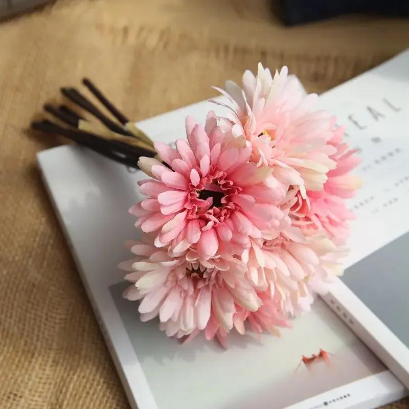 7Pcs/Bundle Artificial Flowers Gerbera Flower Bouquet Holding Flowers Fake Flowers for Home Decoration Wedding Party