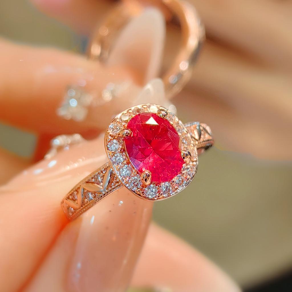 2026 Набор Кольцо с рубином Набор Темпераментный Элегантный Ожерелье с бриллиантами высокой чистоты Серьги Браслет Подарок на День матери