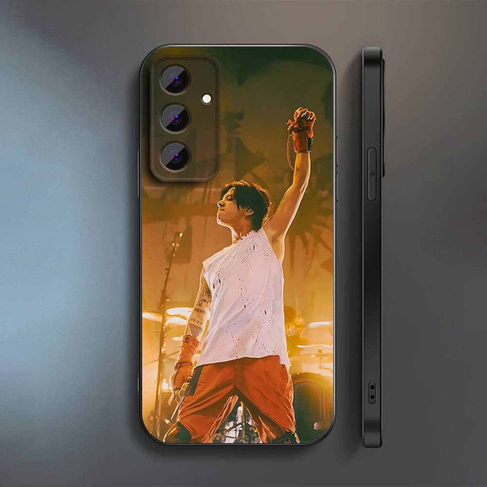 ONE OK ROCK Taka Phone Case For Samsung S 25,24,23,22,30,21,20,10,9,Ultra,Plus,Lite,FE,5G Black Full-coverage Soft