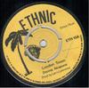 7-дюймовая пластинка DENNIS ALCAPONE  LARRYS ALLSTARS  London Town  Shabby Attack ETH15 Ethnic 1974 UK Reggae Ska  Dub Б/у