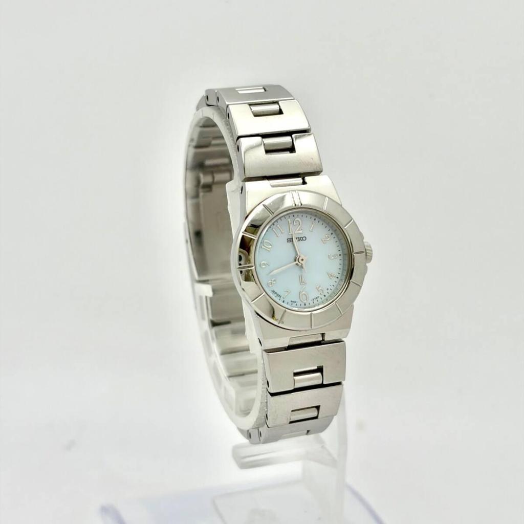 Б/у [В коробке/Новая батарея] Женские часы SEIKO lukia Корпус 4N21-1130 956572