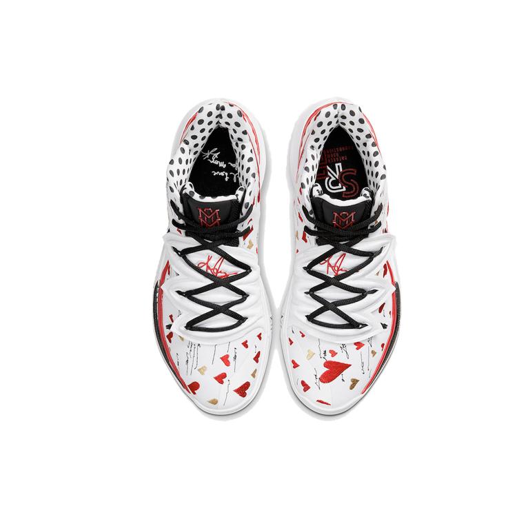 Nike Кроссовки Kyrie 5 Sneaker Room Mom Белые Мужские CU0677-100