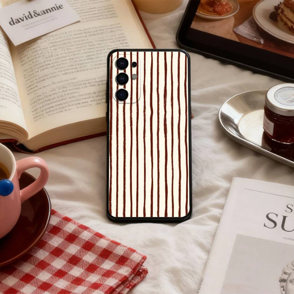 B-Burgundy W-White Stripe Phone Case For Samsung S 25,24,23,22,30,21,10,9,Ultra,Plus,Lite,FE,4,5 G Soft Black Case