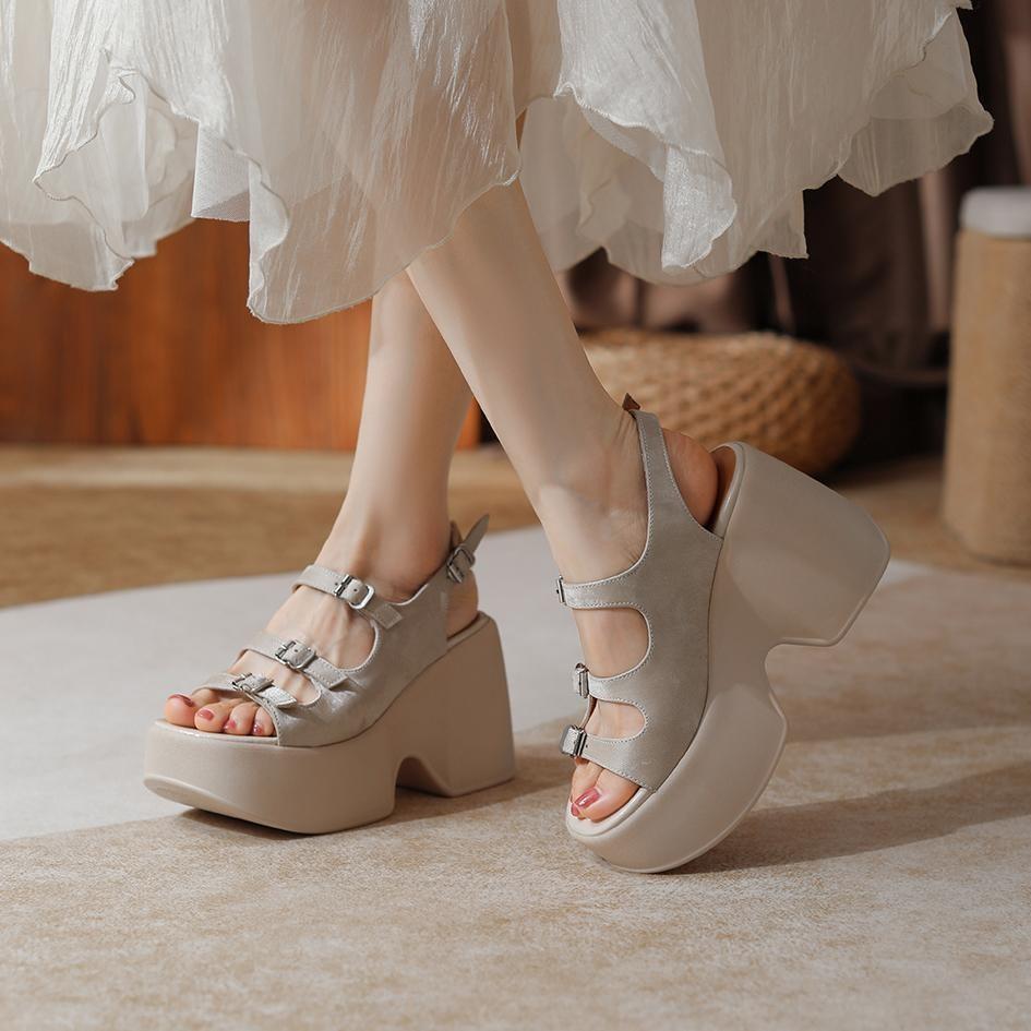 Модные пляжные сандалии на толстой подошве для женщин на лето Простые и универсальные босоножки на высоком каблуке для женщин