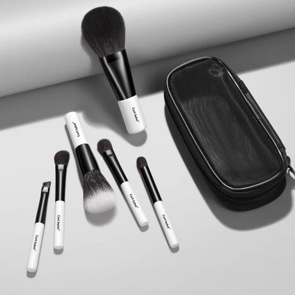 CARLI BYBEL Makeup Brush Set, Portable, Travel-Friendly, Soft Bristles, Mini Eyeshadow Brushes, Loose Powder Brush