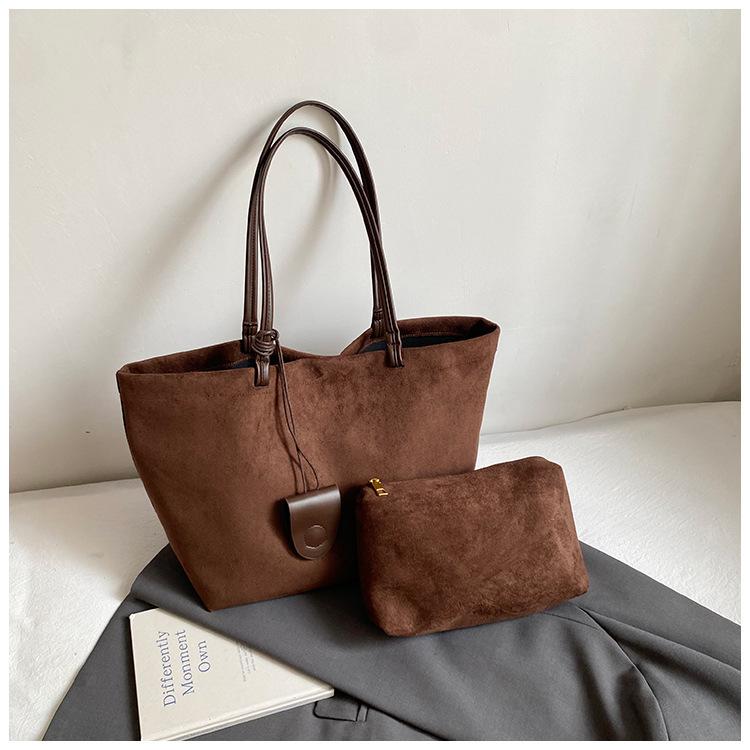 Autumn and winter simple retro suede versatile underarm bag women's 2025 new handbag commuter shoulder bag