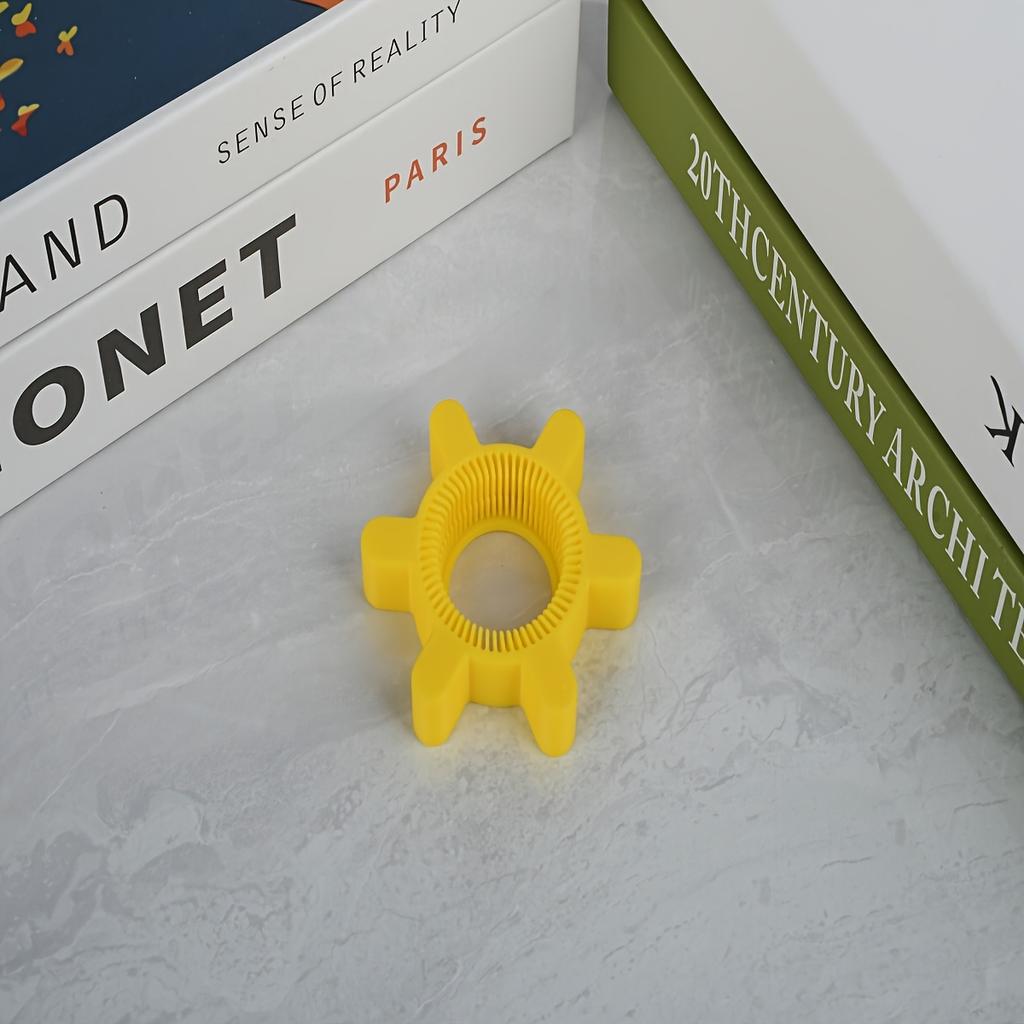 1pc HeavyDuty Bottle Cap Opener with One-Handed Lever Efficient Grip, Sharp Edges for Easy Opening -Compact 1.16inIdeal for Home, Kitchen, Bar