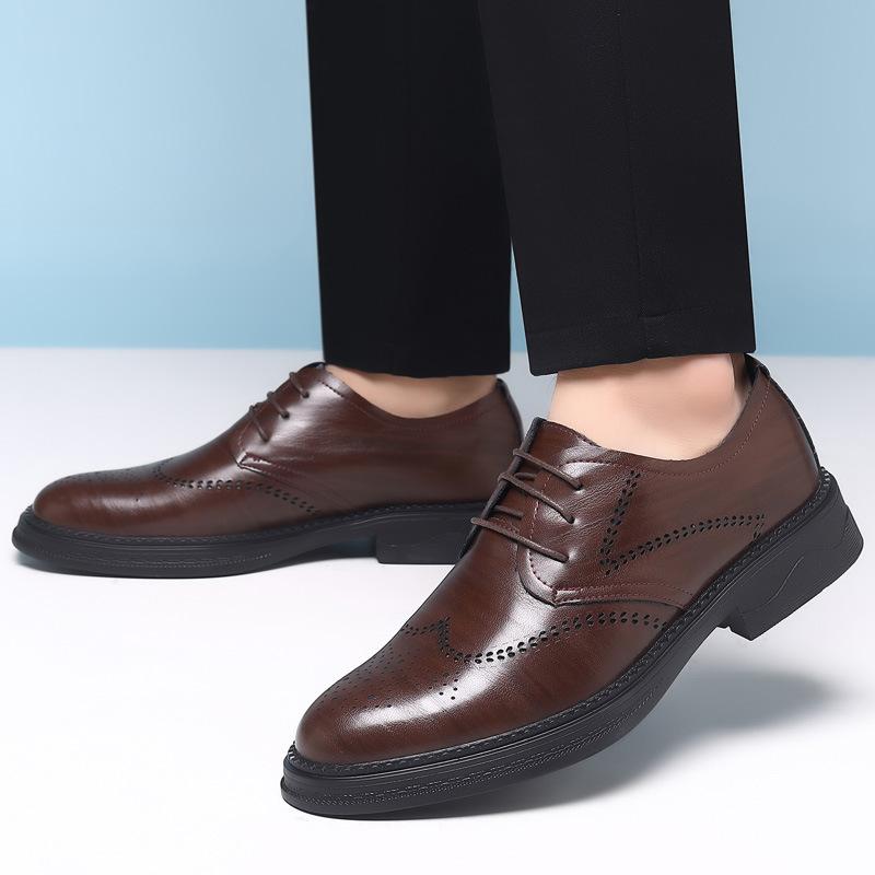 2024 Мужская официальная обувь Белая кожаная деловая повседневная обувь Модная мужская обувь для офиса и свадьбы Туфли-броги Социальная обувь для мужчин
