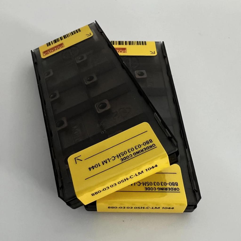 Original Sandvik / 880-030305H-C-LM 1044 / CNC Lathe Carbide Blade 10 PCS