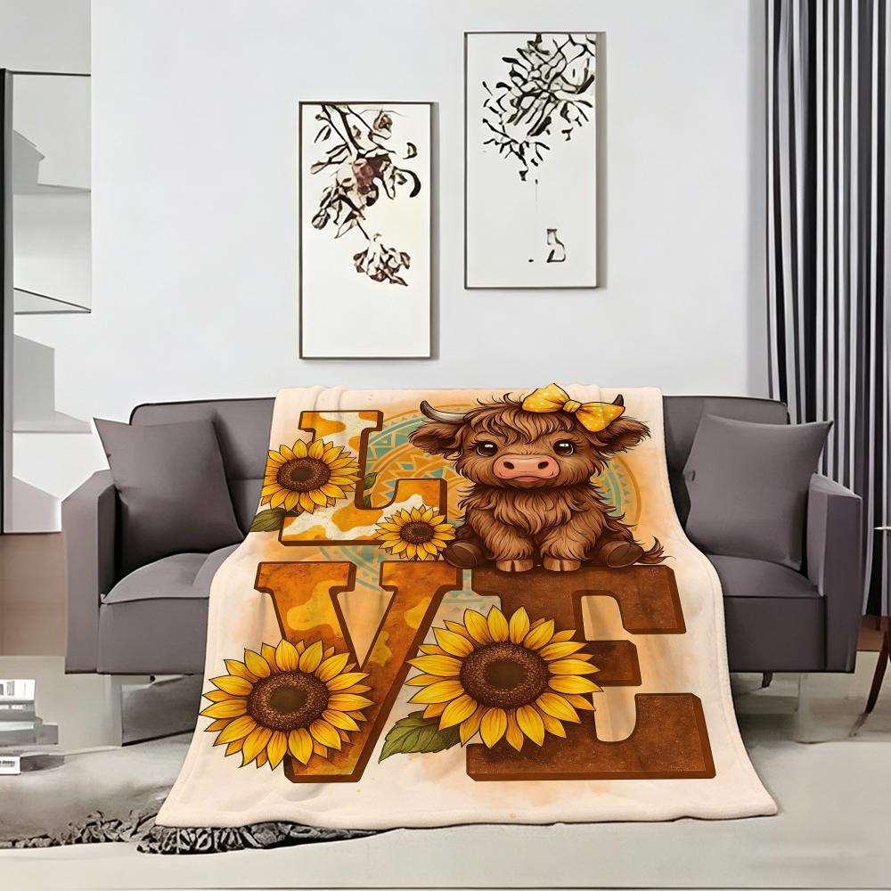 Cute Cartoon Highland Cow Throw Lightweight 240g Flannel Blanket Soft Skin-friendly for Summer Cooling