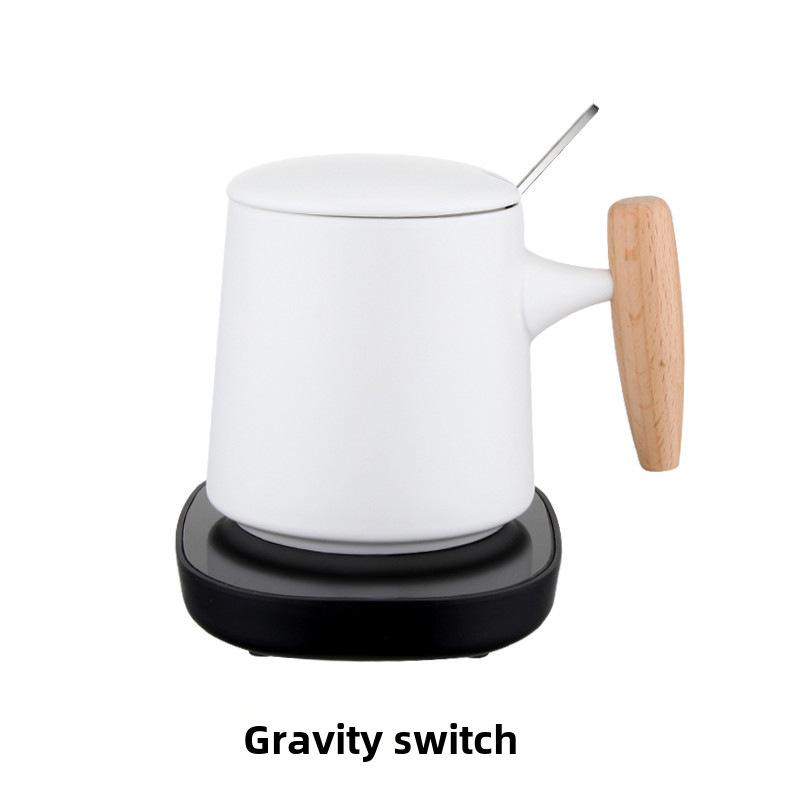 Подогреваемая подставка для кружки в офисе – зимний подарок с постоянной температурой