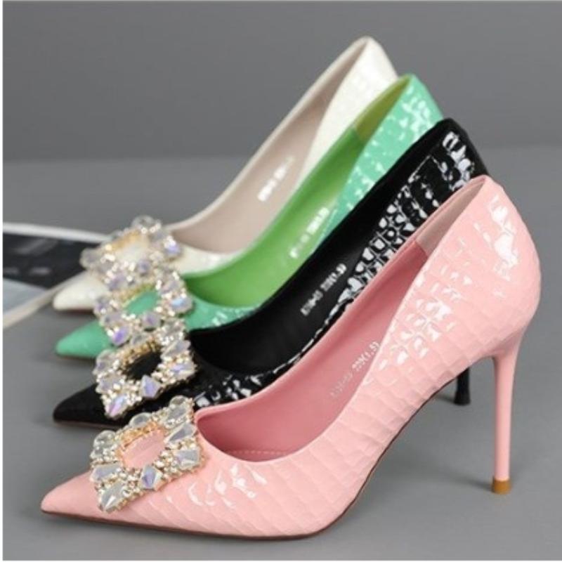 Ladies 2024 Spring New Luxury Rhinestone Designer Women's Shoes Outdoor Leisure and Comfortable One Step Women's Shoes Large