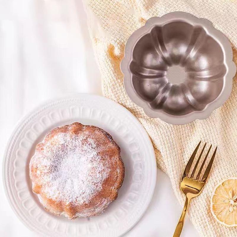 1Pcs 4Inch Mini Cake Pan Nonstick Fluted Baking Mold Carbon Steel Flower Shape Tube Pan For Brownie Cupcake Pudding Muffin