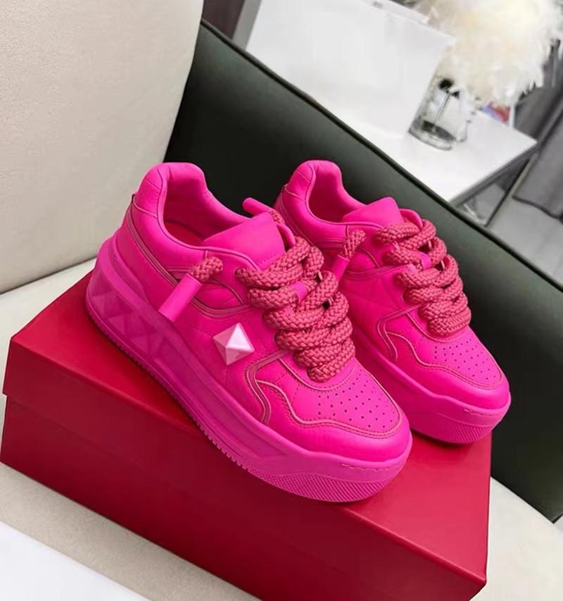 Женские дышащие нескользящие повседневные кроссовки Rose Red 2024 года