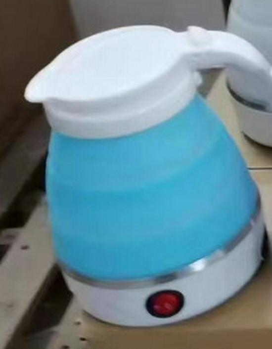Compact Folding Electric Travel Kettle with Silicone Body & Auto Shut-off – Ideal Gift for Students