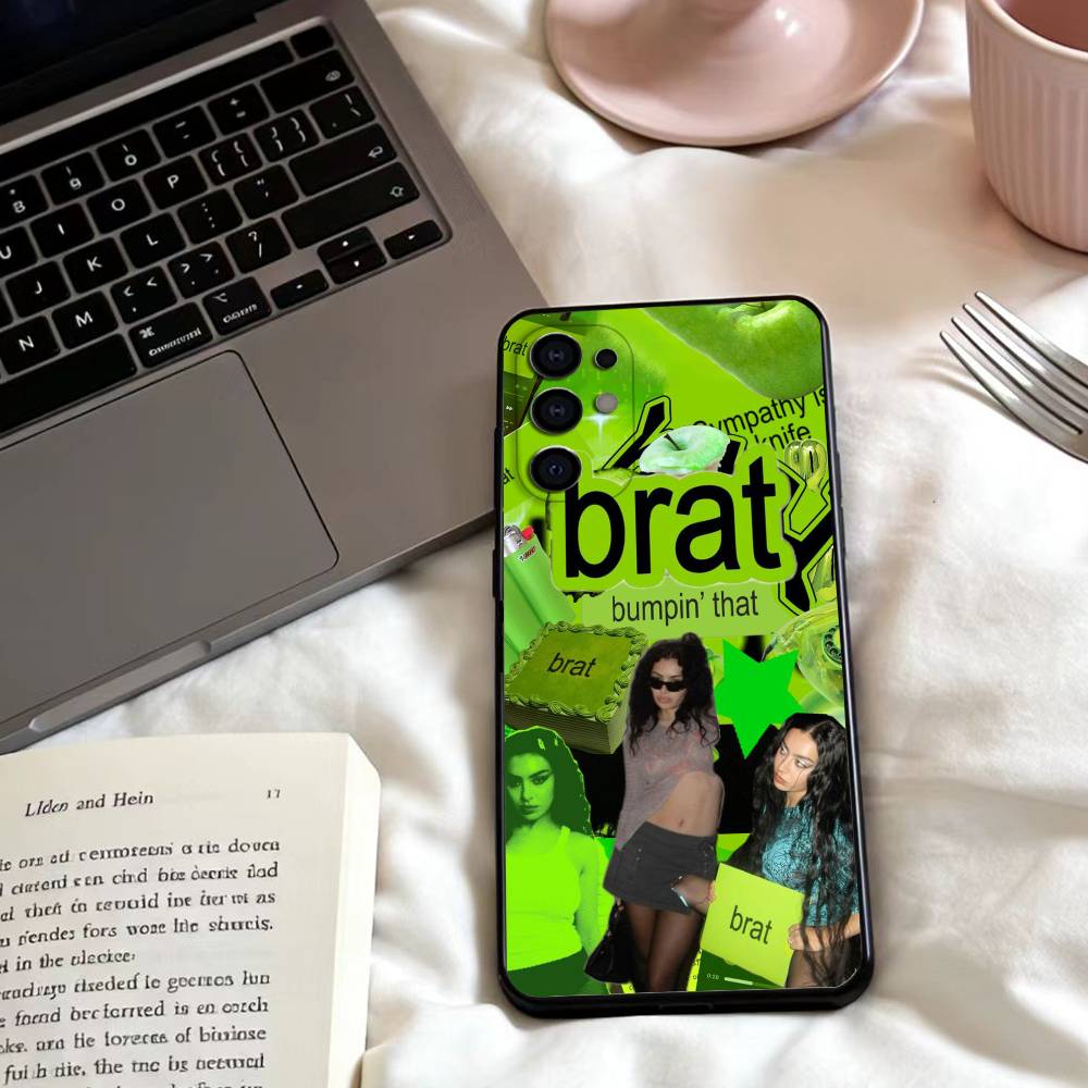 Чехол для телефона Charli XCX Brat для Samsung S25,24,23,22,30,21,10,9,Ultra,Plus,Lite,FE,4,5 G Мягкий черный чехол