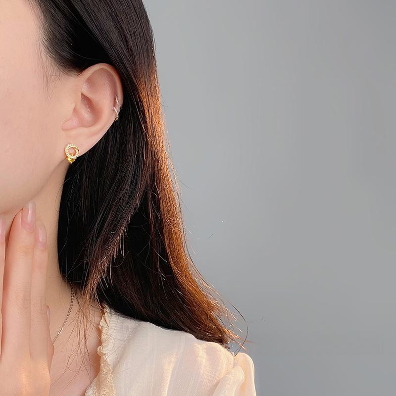 Изысканные круглые кольца, свежие серьги, нишевый дизайн, высококачественные и элегантные ушные косточки, украшения для ушей