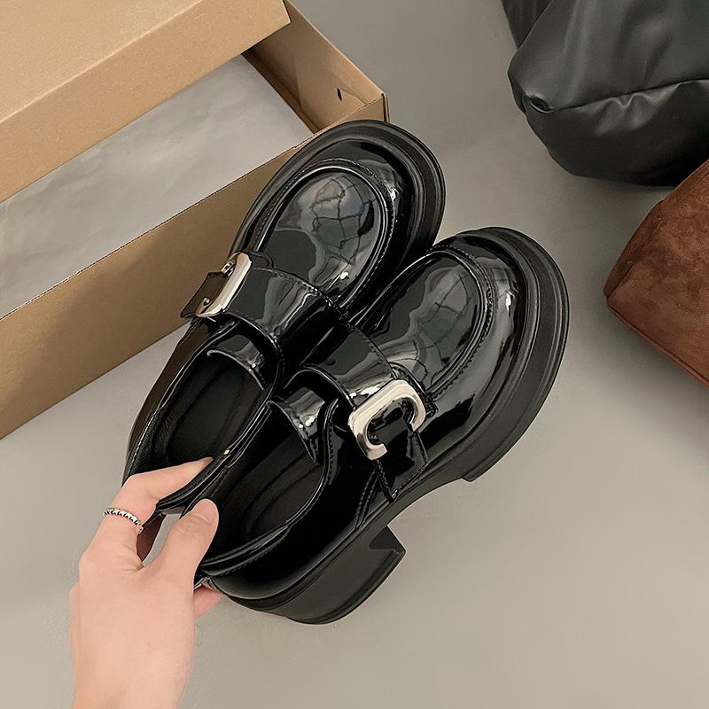 Британский темперамент, туфли на платформе, кожаные, женские, новинка 2025 года, осень-зима, черные с юбкой, универсальные туфли Мэри Джейн