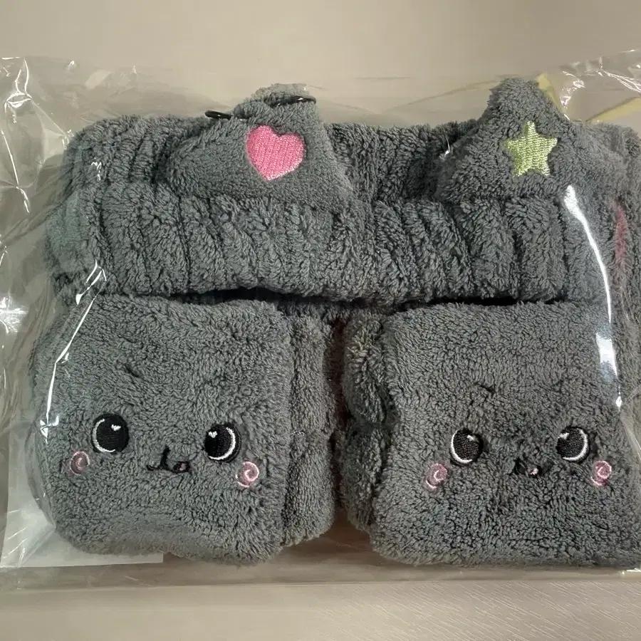 (Below Cost) NCT Wish Kuri Odd to Love Pop-Up face wash headband