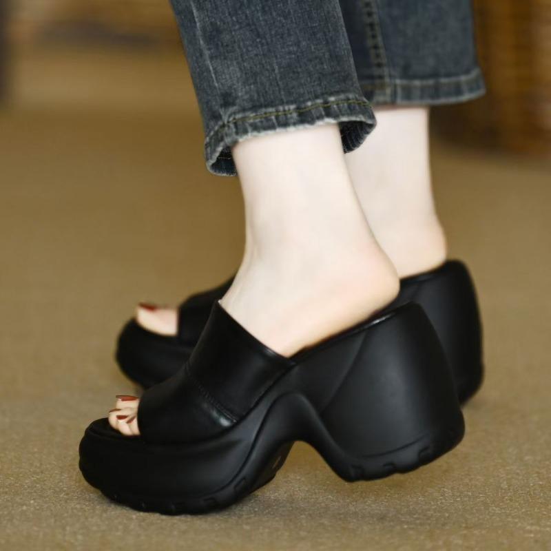 Модные танкетки шлепанцы женские туфли на высоком каблуке сандалии модные массивные летние туфли 2025 дизайнерские новые с открытым носком женские шлепанцы туфли-лодочки zapatos