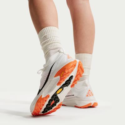 Women's Sneakers Nike Wmns ZoomX ACG Zegama 'Summit White Safety Orange Black'