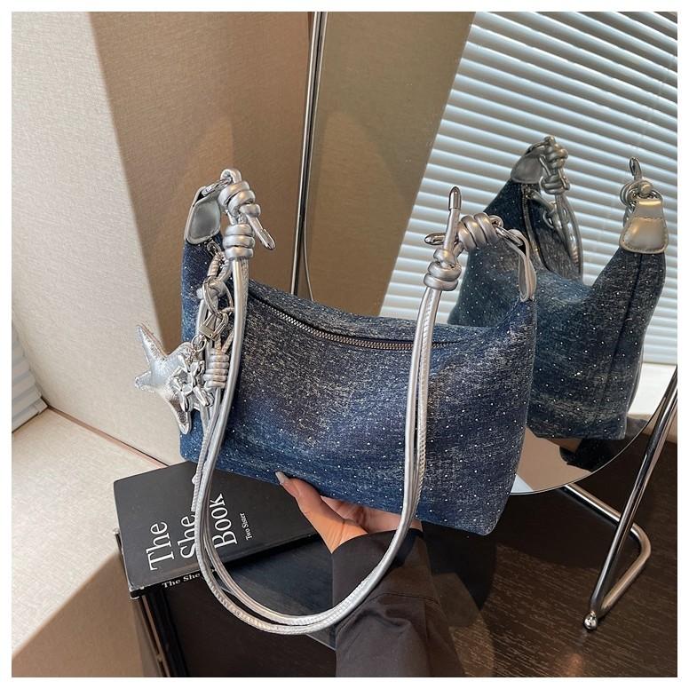 IELGY Ladies Messenger Bag Denim Large Capacity Summer All-Match Casual Underarm Dumpling Bag
