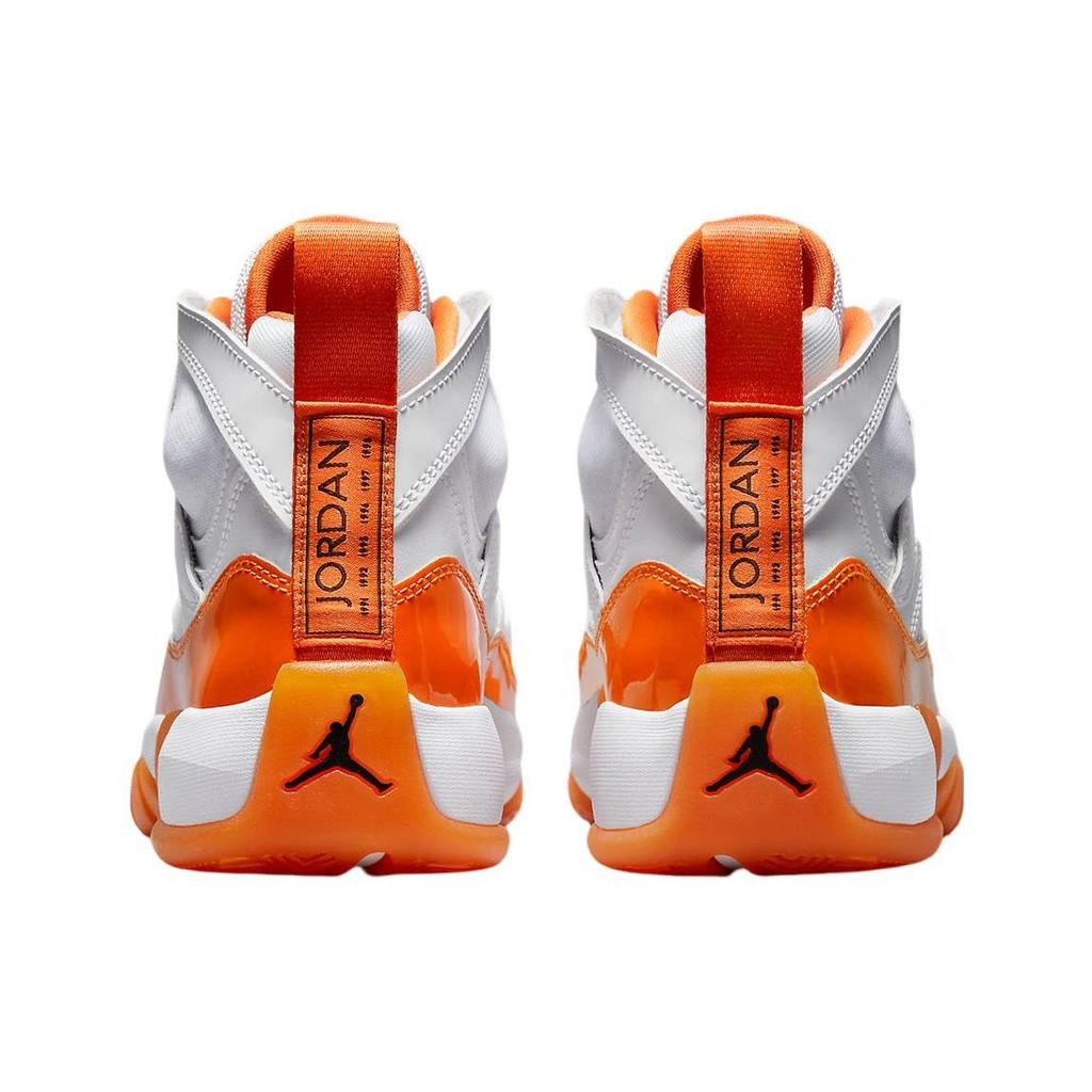 Женские кроссовки Air Jordan Jumpman Two Trey Starfish Белые Черные DR9631-180
