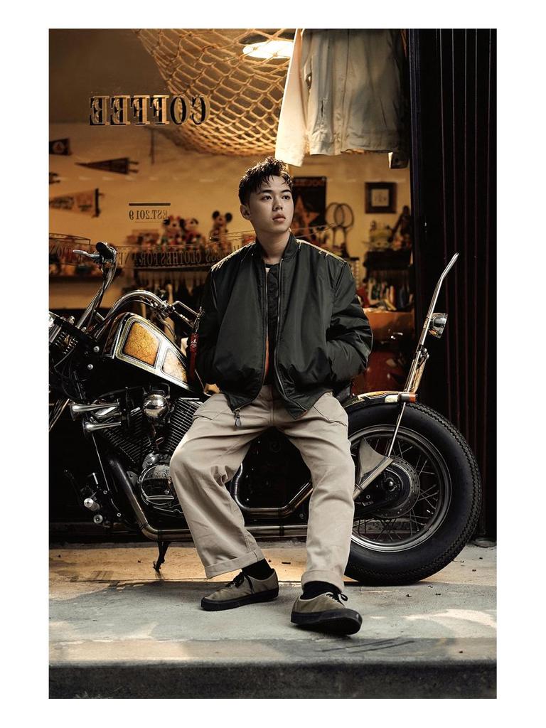 Куртка пилот военного образца Normanlong MA1: Мужская классическая утолщенная осенне-зимняя бейсбольная куртка ВВС