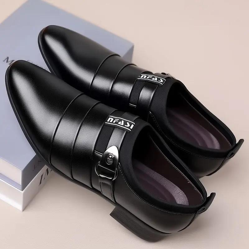 Модная обувь для мужчин с острым носком из кожи, повседневные официальные туфли для мужчин, тренд 2024 года, дешевая распродажа, элегантные и классические туфли 39 для вечеринок