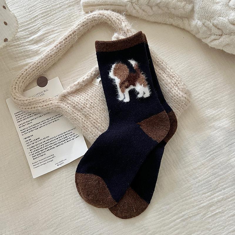 1/5pcs Women's Cartoon Animal Fur Socks Women Autumn and Winter Warm Thickened Pile Socks Color Matching Middle Tube Socks