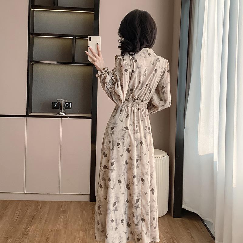 Корейское шифоновое платье с оборками и принтом и рукавами-буфами