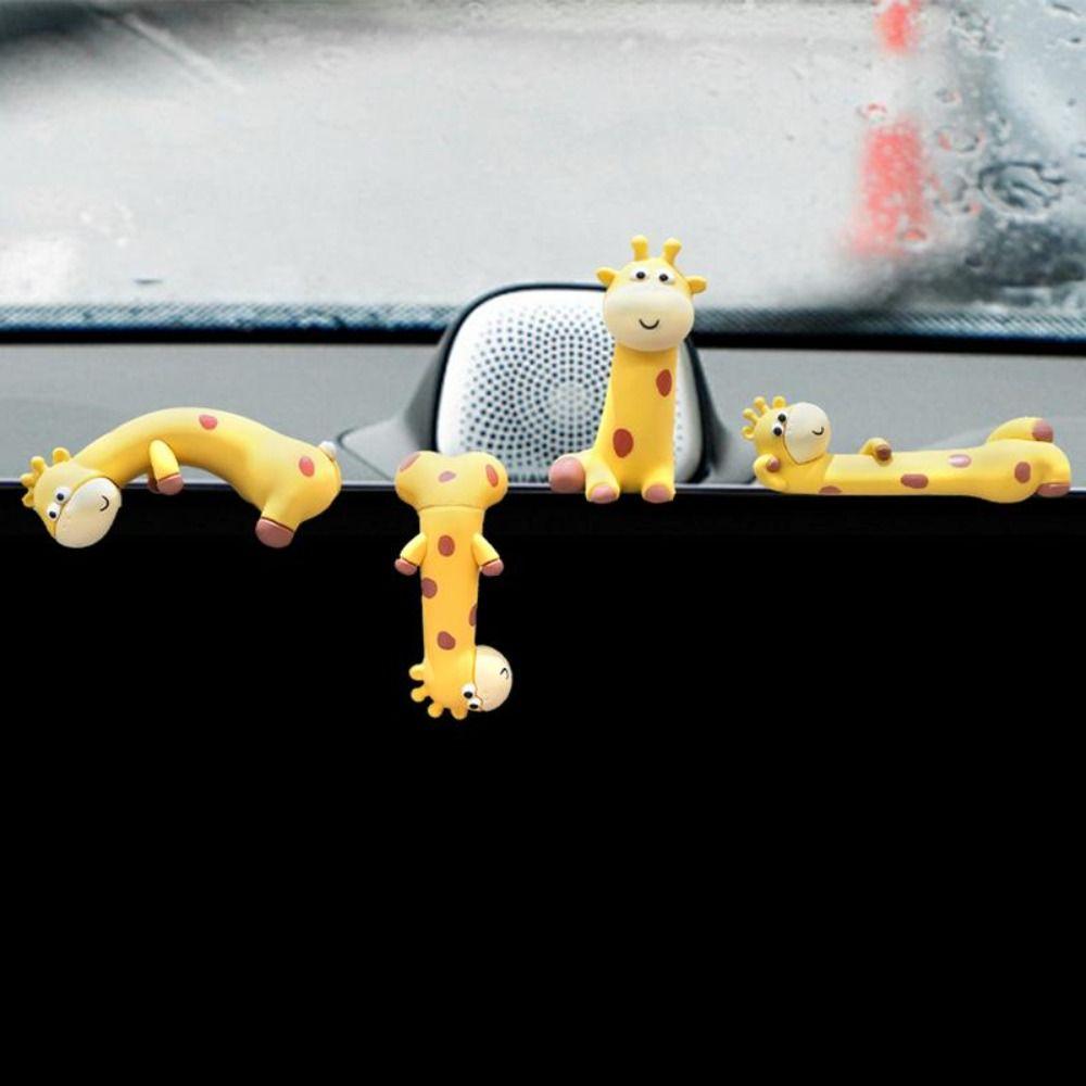 3D Desk Toy Giraffe Screen Figurine Lying Animal Giraffe Ornament Model  Auto Interior