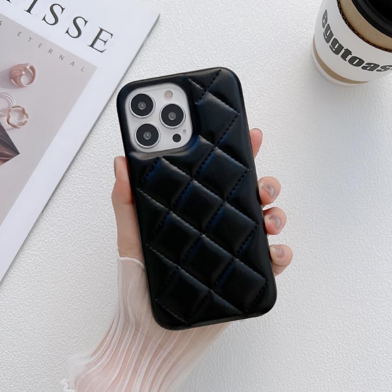 Luxury Solid Color Leather Rhombus Up and Down Not Bordered Phone Case For iPhone 16 Pro Max 14 11 12 13 15 Pro Max Bumper Cover