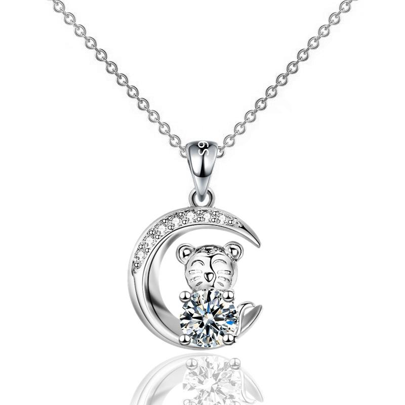 Year Of The Tiger Imitation S925 Silver Zodiac Tiger Pendant Necklace Female Moon Clavicle Chain