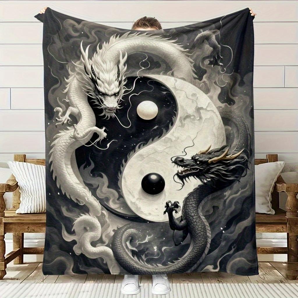 1pc Black and White Dragon Yin Yang Floral Print Flannel Throw Blanket - Soft High-Definition Digital Print, All-Season Comfort