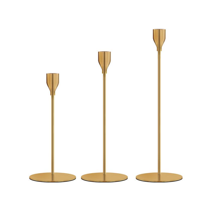 Скандинавская свеча для ароматерапии в стиле легкой роскоши с золотым подсвечником - Идеально для романтических ужинов и элегантного декора стола