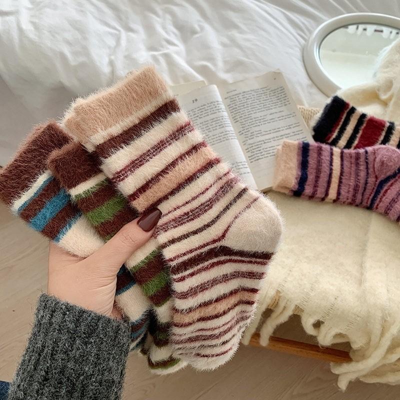 Autumn And Winter Plush Warm Stacking Socks Children Contrasting Color Cross-Grain Medium Tube Calf Socks Ins Trendy Coral Fleece Cotton Socks