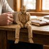 3D-печатная статуэтка Исследователя в сидячем положении Западно-ковбойский Исследователь Настольная скульптура Офис
